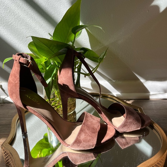 ALDO | Heels - Picture 2 of 6